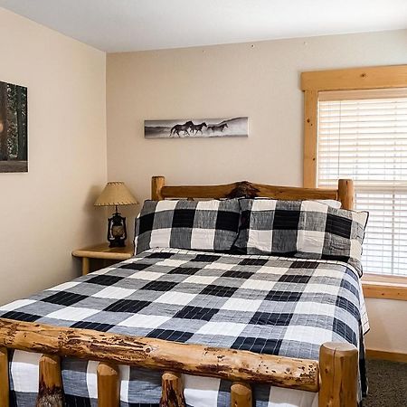 Cinnamon Teal Chalet Редмонд Экстерьер фото