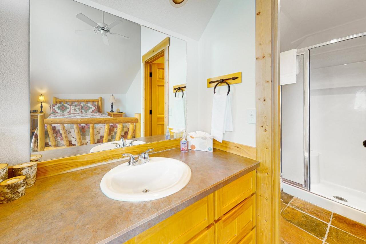 Cinnamon Teal Chalet Редмонд Экстерьер фото